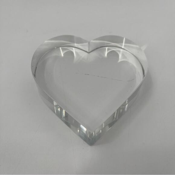 TIFFANY & CO Paperweight Crystal Heart Shaped Authentic with Scratches Luxury - Picture 11 of 12